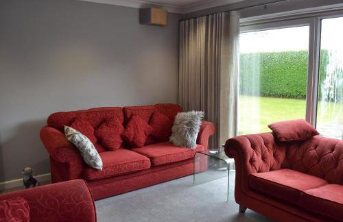 Heatherstone - Photo 3