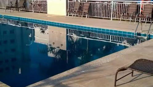 Apartamento com piscina e garagem privativa - Foto 3