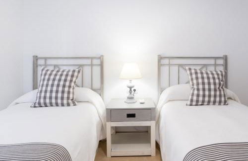 Apartamento con encanto en primera linea de playa - Photo 20