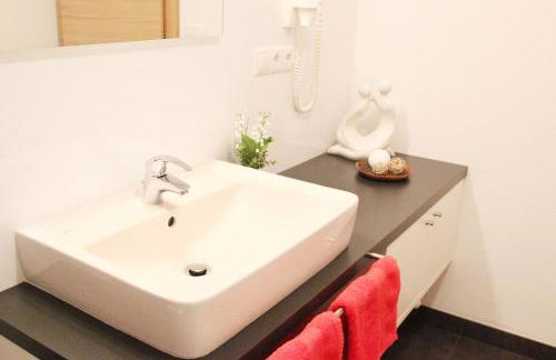 Sonnenschein Panorama Apartments mit hauseigener Sauna und Garten - Foto 80