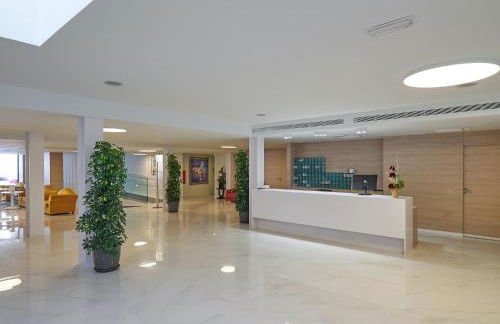 Aparthotel y Hotel Paguera Beach - Foto 7