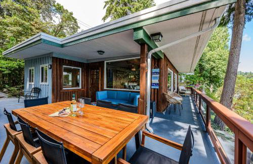 Waterfront Vashon Island Home, Beach Access and View - Foto 25