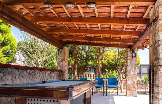 Villa Melina Private Pool Walk to Beach Sea Views A C Wifi Car Not Required - 1605 - Foto 6