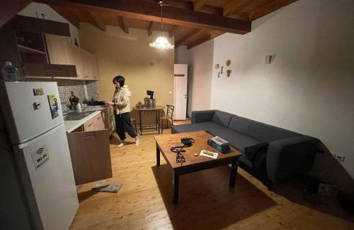 Country traditional house in Corfu village, Greece - Photo 11