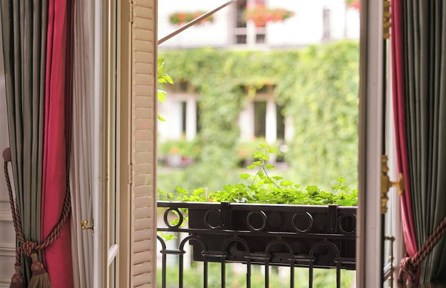 Hôtel Plaza Athénée - Dorchester Collection - Foto 43