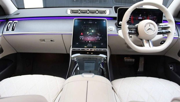 Chauffeur privé Transfert de Cairngorms, Écosse à Londres - Photo 4, Classe S