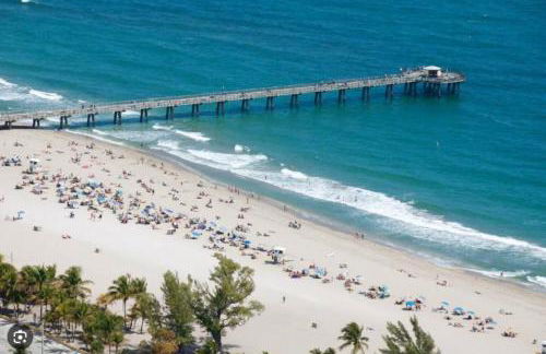 Bright & Cozy Family Home Near Dania Beach - Foto 23