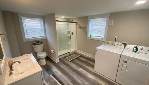 Newly Renovated Lincolnton Downtown Rail Trail Apartment - Walk to Main St - Foto 4