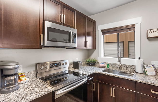 The Yellowstone Hideaway Unit B - Photo 11