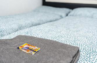 modern house with pool - 3 bedrooms 2 Bathrooms - Foto 2