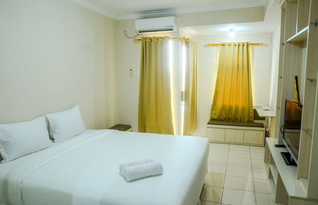 Simply Studio Room at Grand Serpong Apartment By Travelio - Foto 3