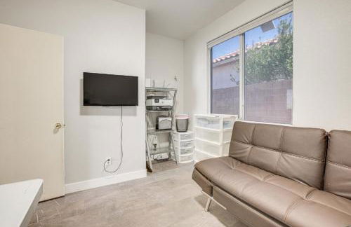 Desert Escape with Pool Oasis Near Golfing and Vegas! - Foto 20