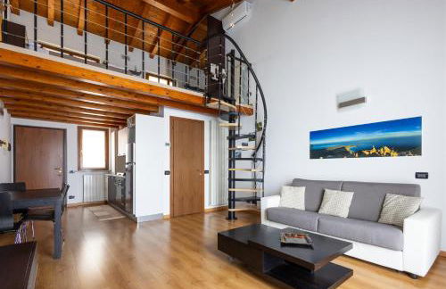 IseoLakeRental - La Rocca - Foto 1