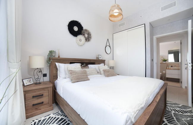 Modern Boho 1BR Sleeps4 Balcony Pool Gym Dxbhills - Foto 2