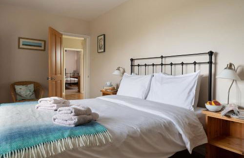 Chase Lodge, Kenilworth, Family Sized Cottage With free Wifi - Foto 6