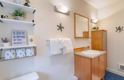 Walk to Beach Relax in Hot Tub Dine on the Deck LoLis Place by AvantStay - Foto 42