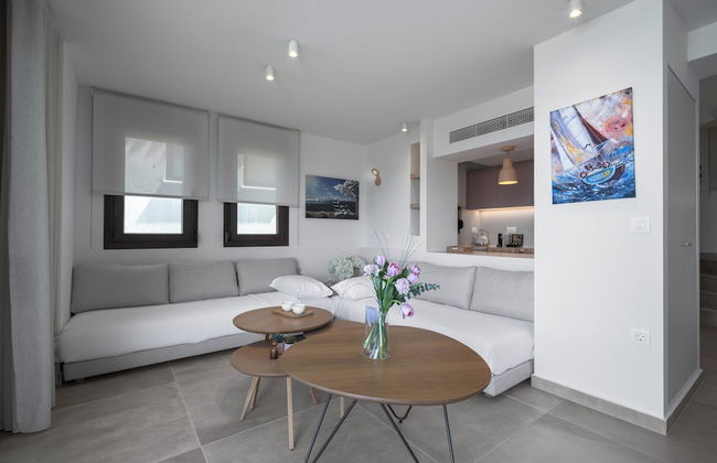 Blue Whisper Luxury Living Suites - Foto 58