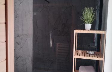 ForRest Spa Apartment - Private Jacuzzi & Sauna - Foto 27