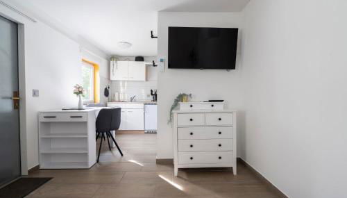 Tiny House direkt am See mit Grillecke - Foto 4