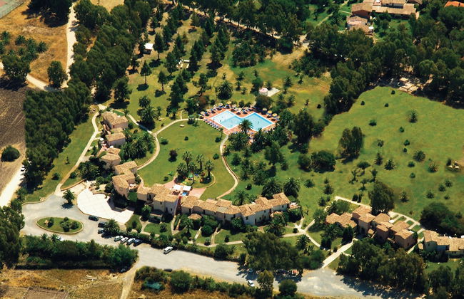 Classical Residence Baia Delle Palme 2 Bedroom Sleeps 6 Trillo 6 - Foto 31