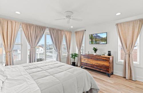 Steps From Beach & Boardwalk, Ocean Views with 5 Decks, 3 Cars - Foto 76