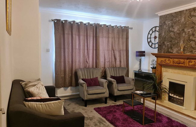 Immaculate 3-bed House in Middleton - Foto 17