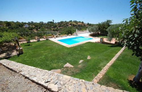 Rustic Villa Tavira with Mountain Views and Pool - Foto 18