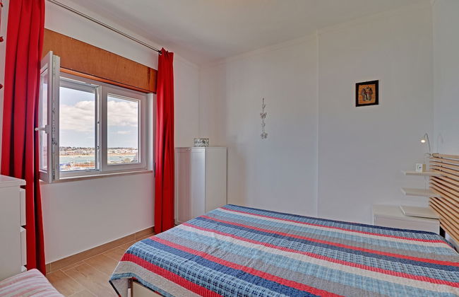 Portimão Marina View by Homing - Photo 4