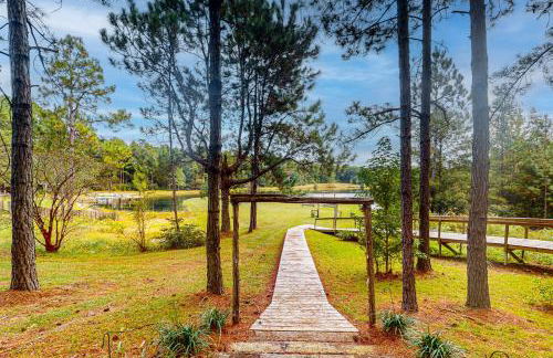 30-Acre Oasis with Private Pond Near Big Creek Lake - Foto 31