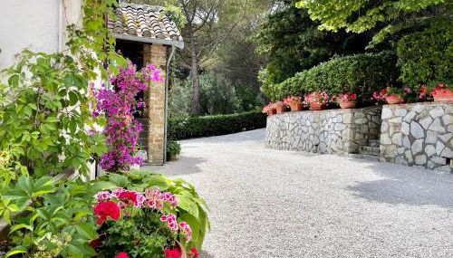 La Panoramica Gubbio - Maison de Charme - Casette e appartamenti self catering per vacanze meravigliose! - Foto 3, Garden