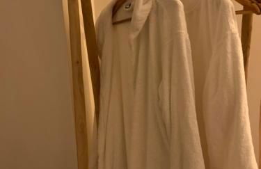 Gîte 4 étoiles - Sauna & Balnéo jacuzzi privatifs - Foto 5