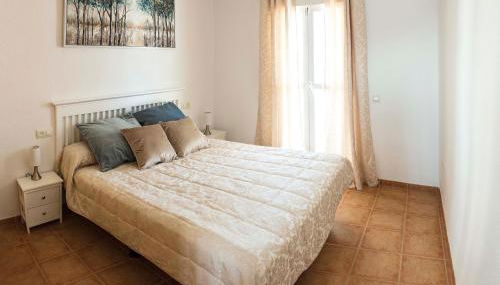 Chalet en Matalascañas a 300 metros de la playa - Foto 4