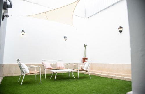 Tentudia Charming Apartments with Private Roof-Top or Patio in San Bernardo By OCityzen - Foto 58