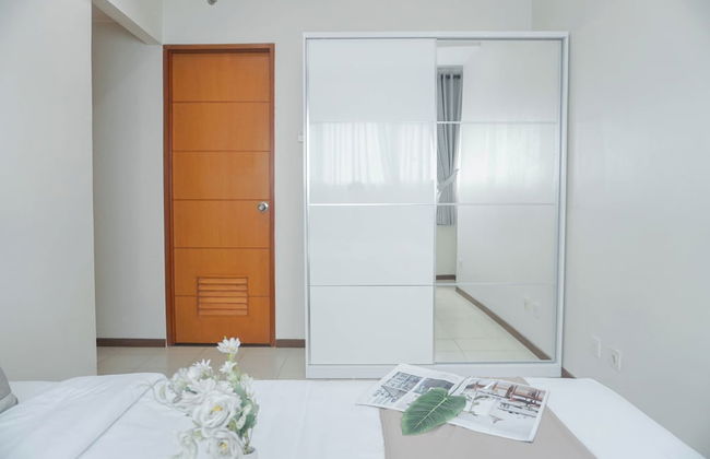 Simple And Comfort Design 2Br Apartment At Marbella Kemang Residence - Foto 2