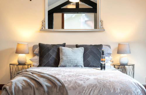 4 Bdr House with TV, Wifi, near Thetford town - Foto 1