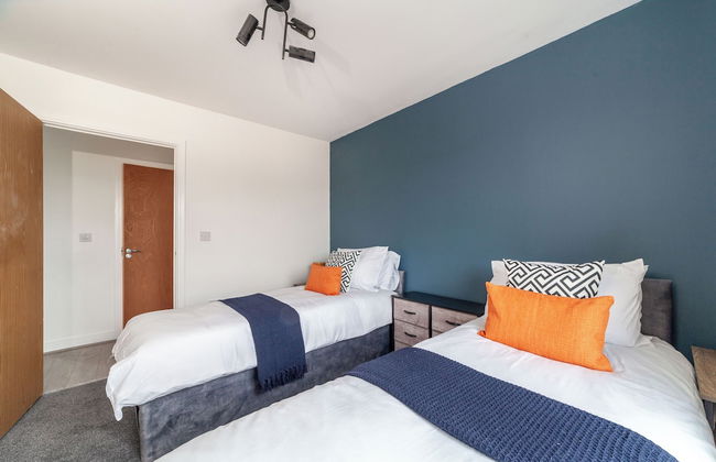 Top-rated Penthouse - King Size Bed & Free Parking - Photo 5