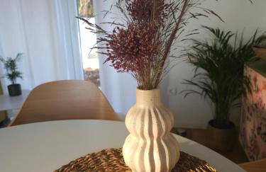 Robinson House Mimo - Photo 10