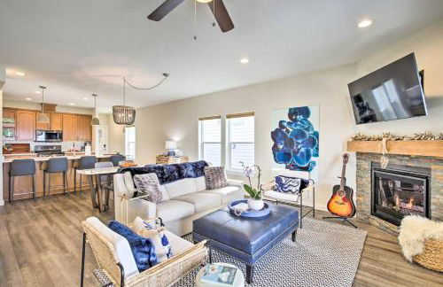 The Moby House Coastal Retreat with Ocean Views & Hot Tub - Foto 4