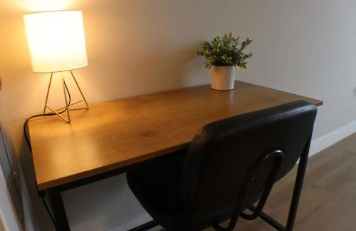 1BR Retreat Near Walmart Campus & AMP U of A - Foto 22