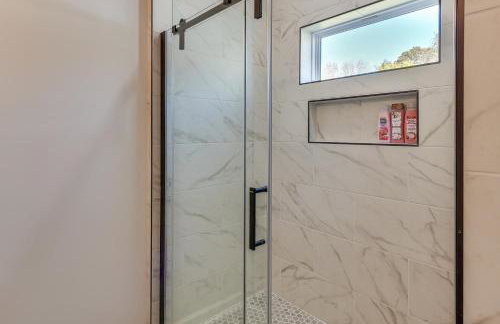 Tullahoma Whiskey Trail Base with Yard and Fire Pit - Foto 16