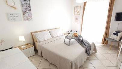 La CasEtta Bilocale Centrale con Terrazza ParkFree Wifi MiniPC PS4 AC - Foto 2, furniture, wardrobe, heating