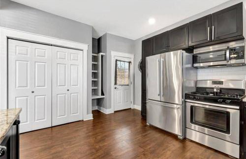 Vibrant Vacation Escape with Fast WIFI and KING BED Close to Downtown Houston! - Foto 11