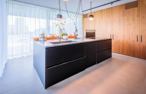 LUXURY VILLA RUBIN with Jacuzzi POOL GYM & SPA near Venice and Padua - Photo 30