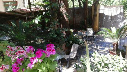 Villino with Garden - Photo 5, Garden