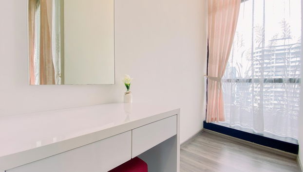 Good And Simply 1Br At Sudirman Suites Apartment - Foto 3, Habitación