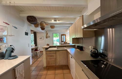 La Maison du Petit Hérisson de 170 m2 avec jardin parking accueil de 6 personnes barbecue - Foto 11