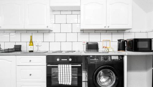 Chic 2 Bedroom Home - King-Size Beds - Garden - Parking 4VC - Foto 5