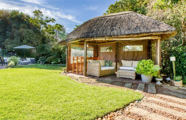 Lush Suburban Paradise - Deluxe Unit - Photo 1