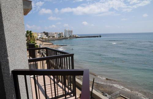 EmyCanarias Primera Línea De Playa - Foto 19