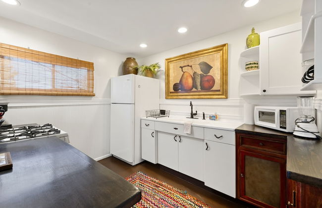 Rock House Haven Retreat - Photo 8